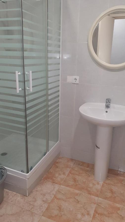 Hostal Sol Celeste Лорет де Мар Екстериор снимка