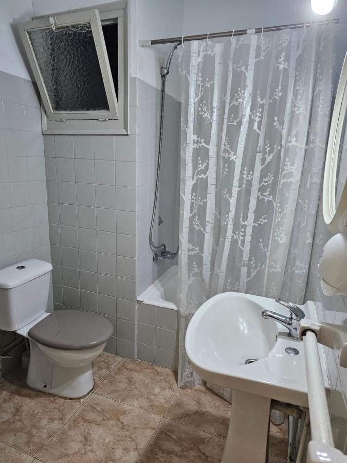 Hostal Sol Celeste Лорет де Мар Екстериор снимка