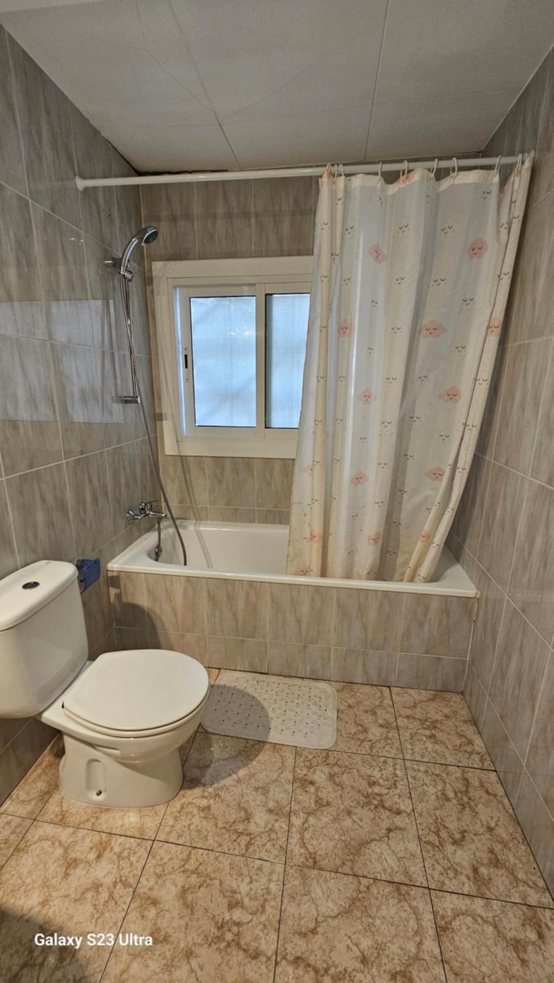 Hostal Sol Celeste Лорет де Мар Екстериор снимка