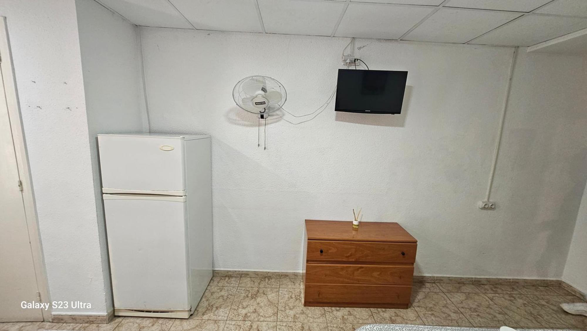 Hostal Sol Celeste Лорет де Мар Екстериор снимка